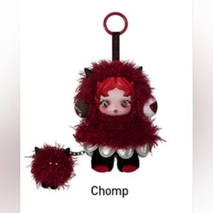 SKULLPANDA You Found Me! Plush Doll Pendant- Chomp (In Hand)